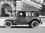 Oldsmobile Model 44 Sedan 1915 года